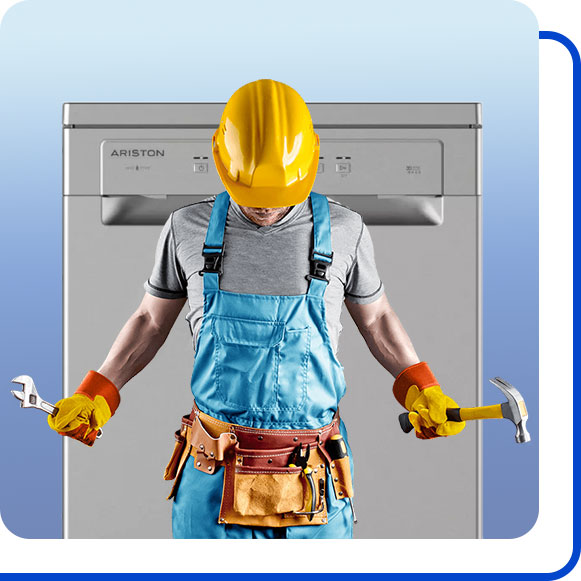 repairing-ariston-dishwasher-machine تعمیرکار در کنار ماشین ظرفشویی آریستون ایستاده است